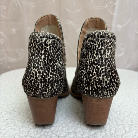Coconuts by Matisse “Trader” Calf Hair Bootie, 6M - Picture 2 of 13